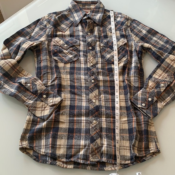 True Religion shirt - Picture 1 of 8